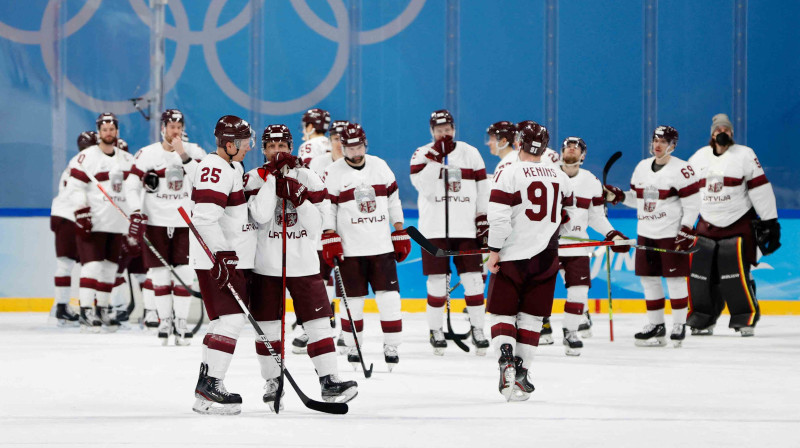 Latvijas hokejisti pēc mača ar Dāniju. Foto: Reuters/Scanpix