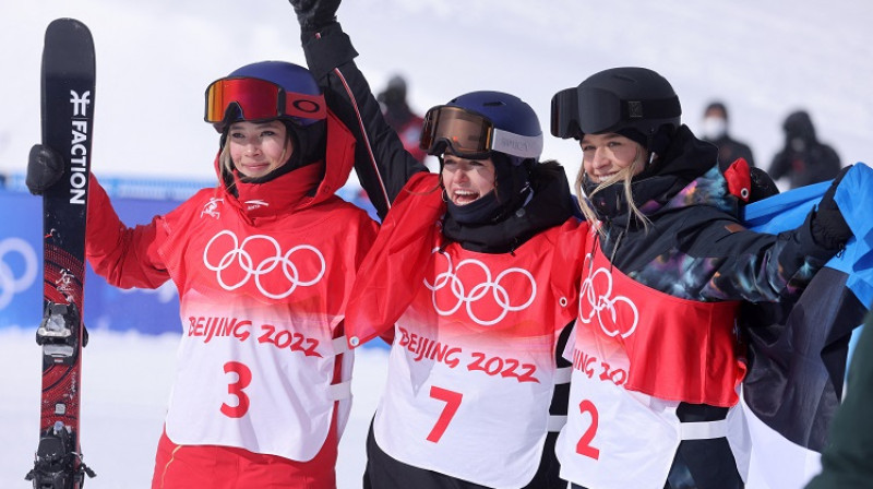 Ailina Eilēna Gu, Matilde Gremu un Kelija Sildaru. Foto: Reuters/Scanpix