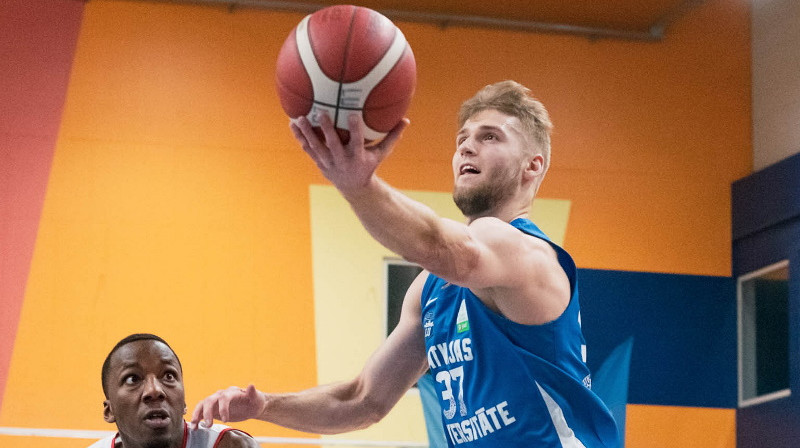 Dāvids Vīksne. Foto: LU basketbols