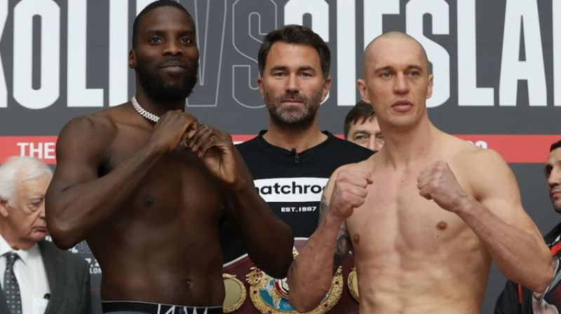 Lorenss Okolijs un Mihals Cešlaks. Foto: Mark Robinson/BoxingScene