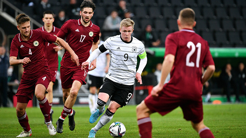 Jonatans Burkarts pret Latvijas U21 izlasi guva divus vārtus. Foto: Imago/Scanpix