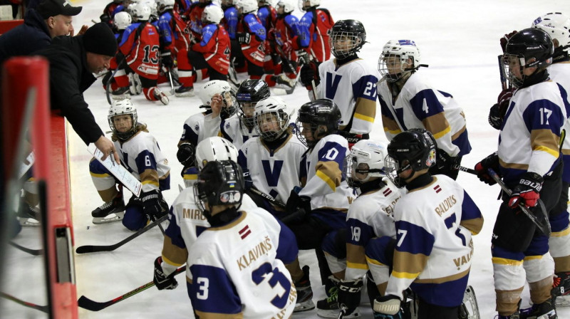 "Valmiera" U-12 vecuma hokeja komanda
Foto: Mārtiņš Aiše, Riga Hockey Cup