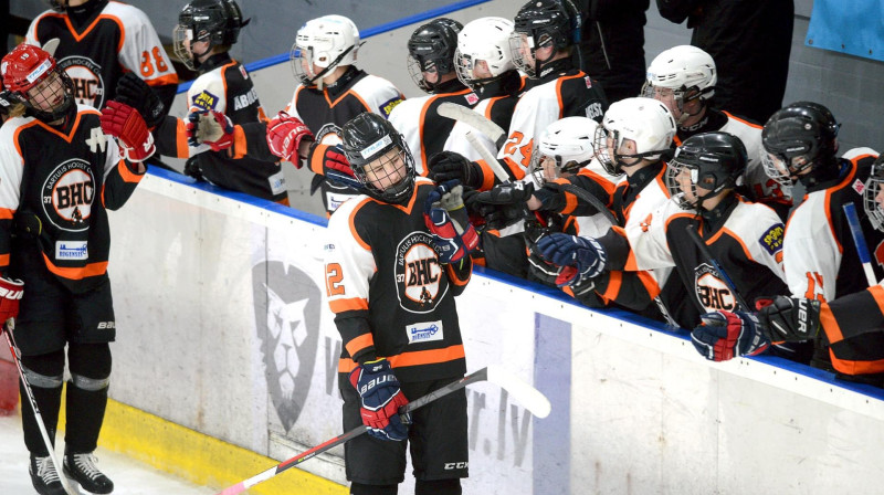 "BHC37" U-14AAA komanda