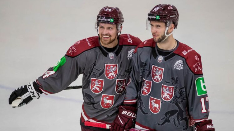 Rihards Bukarts un Mārtiņš Dzierkals. Foto: Guntis Lazdāns/LHF