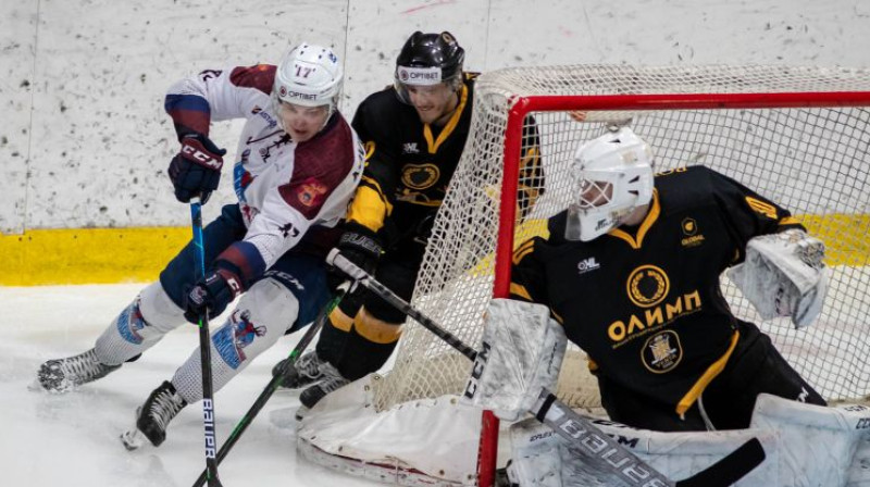 "Olimp"/"Venta 2002" pamatvārtsargs Rūdolfs Lazdiņš. Foto: Guntis Lazdāns/LHF