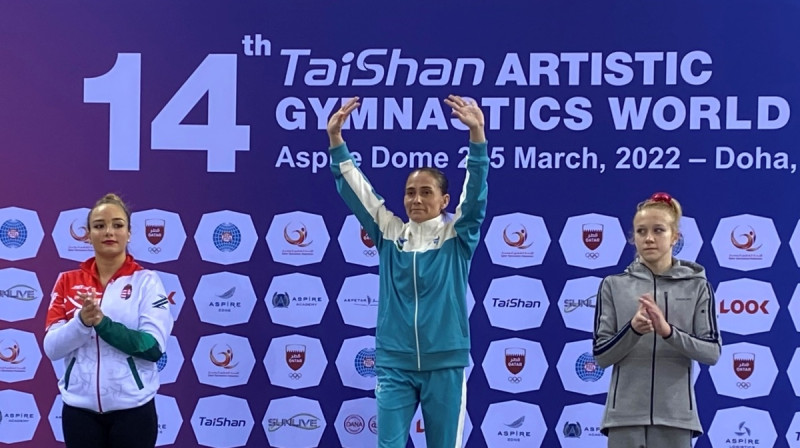 Oksana Čusovitina martā uzvarēja PK posmā. Foto: International Gymnastics Federation / thepeninsulaqatar.com