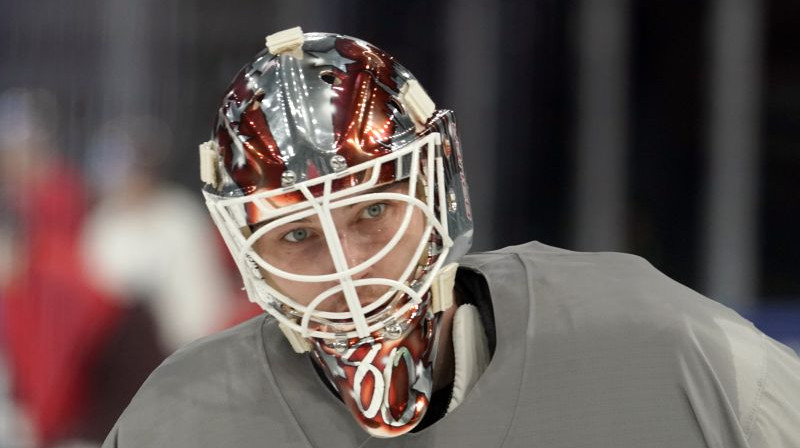 Elvis Merzļikins. Foto: Romāns Kokšarovs/F64