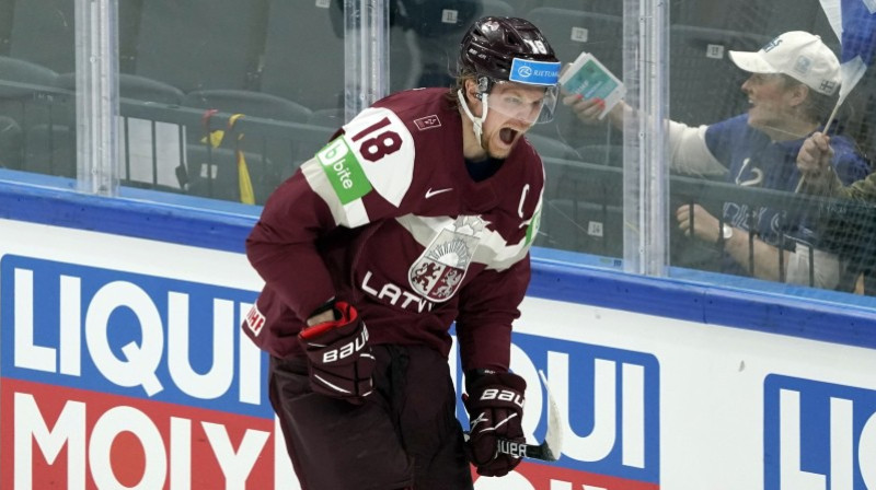 Pirmo vārtu autors Rodrigo Ābols. Foto: Romāns Koškarovs/F64