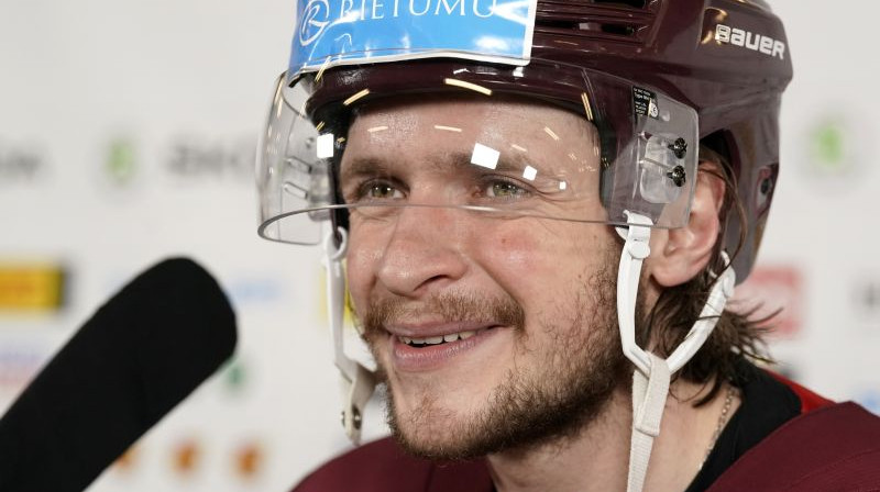 Sandis Smons. Foto: Romāns Kokšarovs/F64