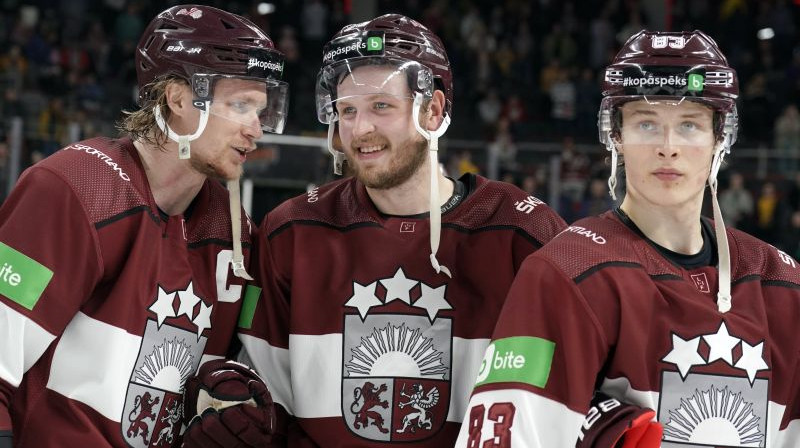 Rodrigo Ābols, Oskars Batņa, Klāvs Veinbergs. Foto: Romāns Kokšarovs/F64