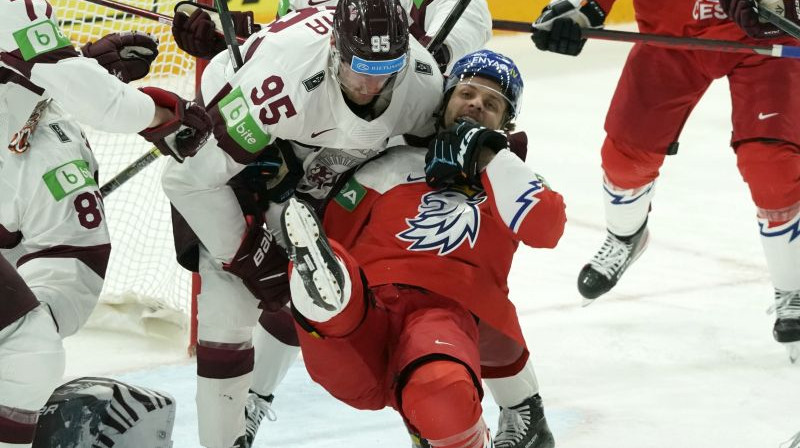 Oskars Batņa. Foto: Romāns Kokšarovs/F64
