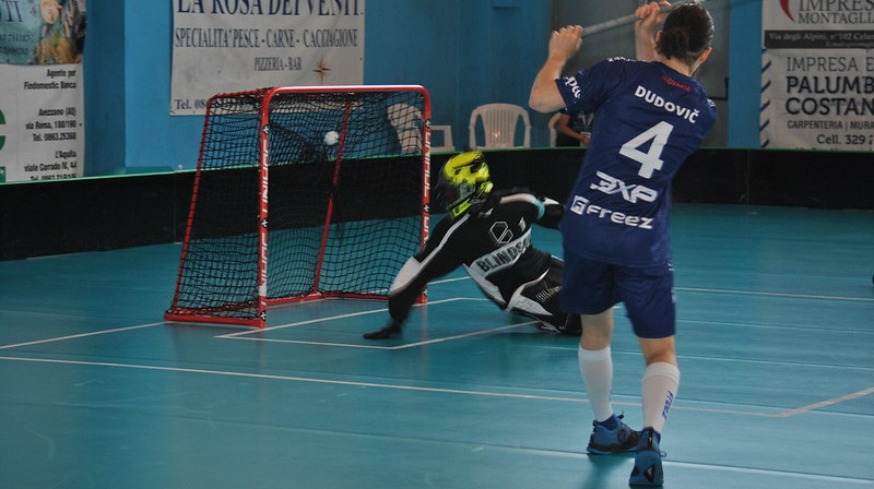 Mihals Dudovičs gūst vārtus pret Kotdivuāru
Foto: IFF