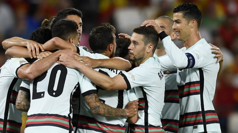 Portugāļi pēc vārtu guvuma. Foto: SPO/Scanpix