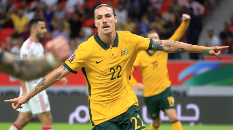 Austrālijas izlases futbolists Džeksons Īrvins svin vārtu guvumu. Foto: Mohammed Dabbous/Reuters/Scanpix