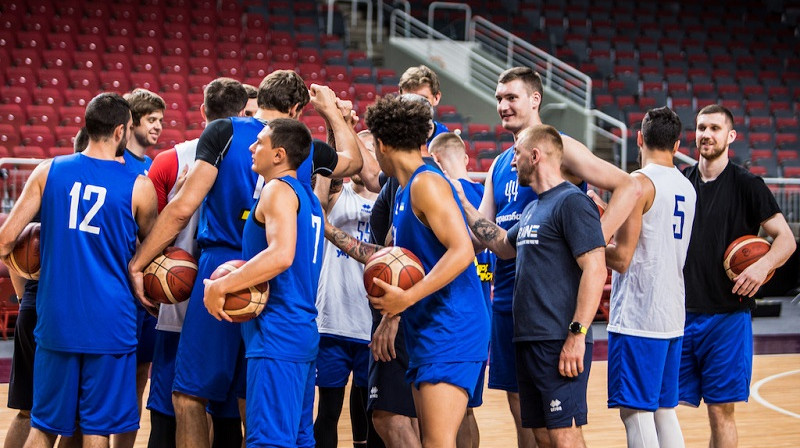 Ukrainas basketbolisti Rīgā. Foto: FBU.ua