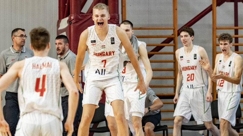 Ungārijas U18 izlases basketbolisti. Foto: FIBA