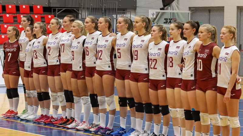 Latvijas sieviešu volejbola izlase. Foto: Artūrs Striebriņš/LVF
