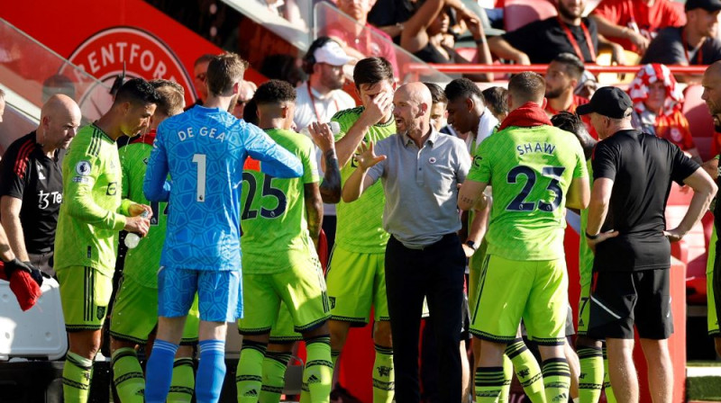 Ēriks ten Hāgs un Mančestras "United" komanda. Foto: Action Images via Reuters/Scanpix