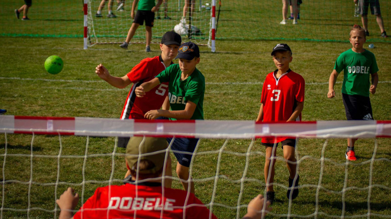 Mini handbola festivāls Skrīveros. Foto: Edgars Jonaitis, handball.lv