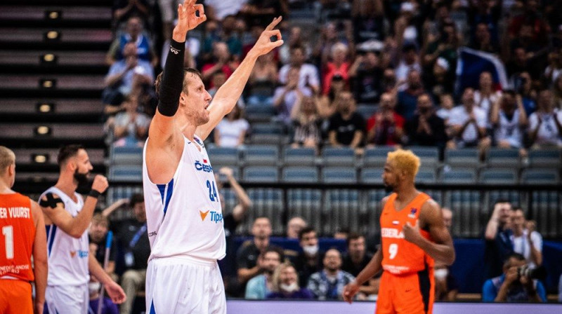 Čehu svinības ''EuroBasket 2022'' ietvaros spēlē pret Nīderlandi. Foto: FIBA