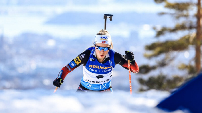 Tirila Ekhofa PK posmā Holmenkollenā. Foto:  Manzoni/NordicFocus.