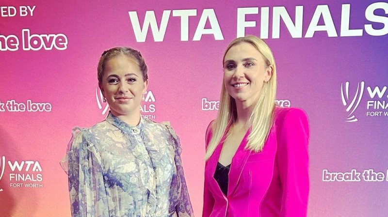 Aļona Ostapenko un Ludmila Kičenoka. Foto: WTA Finals 2022 / @lyuda_kichenok