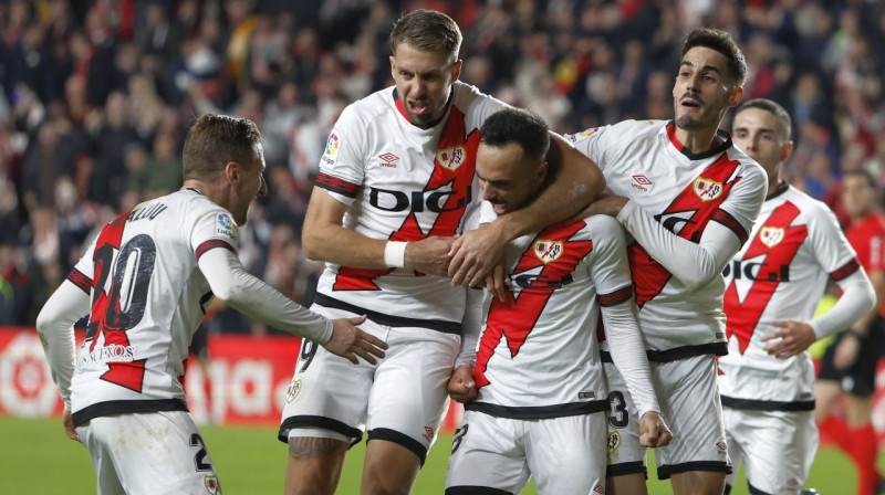 Madrides "Rayo Vallecano" futbolisti svin vārtu guvumu. Foto: Juanjo Martin/EPA/Scanpix