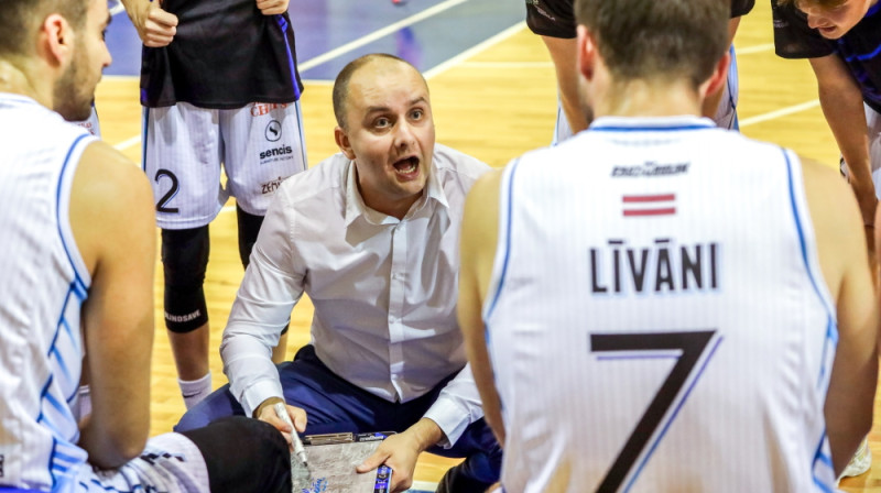 "Līvānu" treneris Edgars Cimars. Foto: Jānis Magdaļenoks