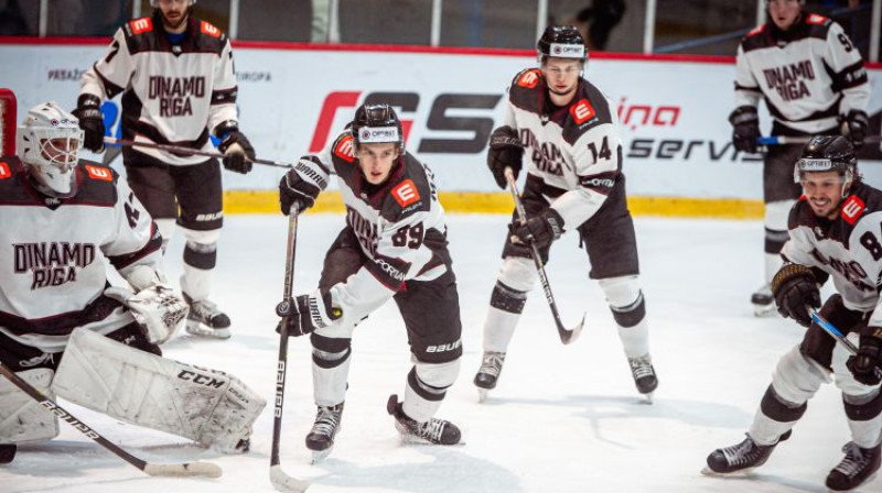 "Dinamo Rīga" spēlētāji. Foto: Ruslans Antropovs/HK "Zemgale"