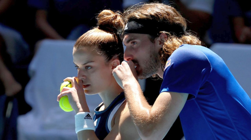 Grieķijas vadošie tenisisti Stefans Cicips un Marija Sakari. Foto: Colin Murty/AFP/Scanpix