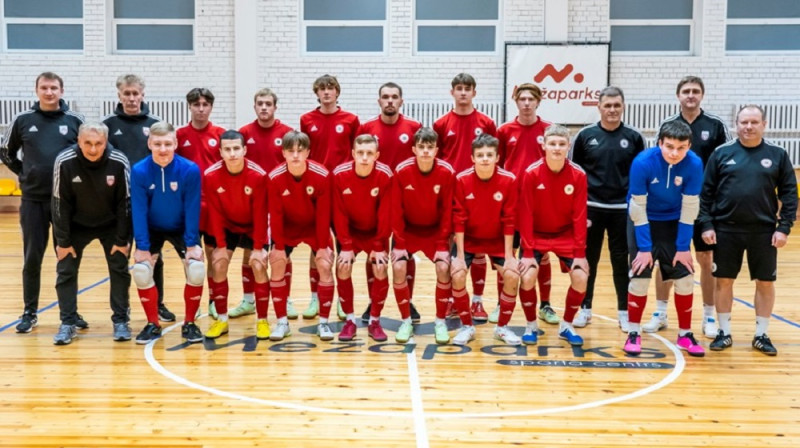 LatvijasU19 telpu futbola izlase.Foto: Latvijas Futbola federācija.