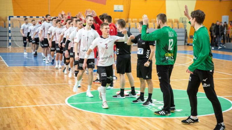 Latvijas handbola izlase. Foto: Anatolijs Hazovs/LHF