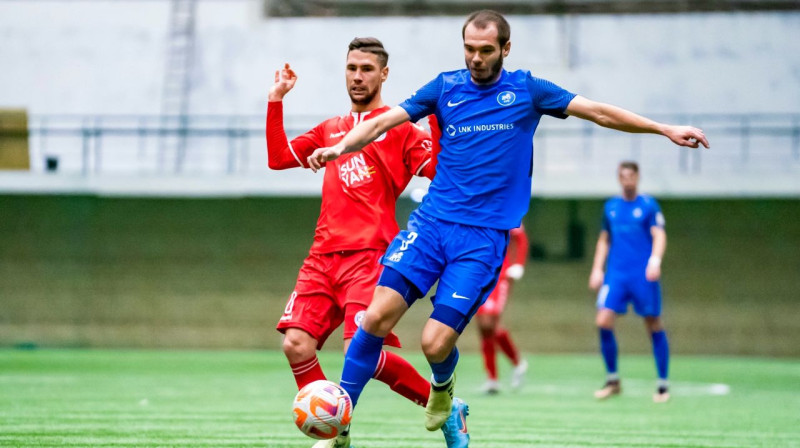 Artūrs Zjuzins spēlē pret "Panevėžys". Foto: Nora Krevņeva-Baibakova/RFS