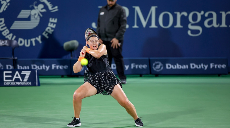 Aļona Ostapenko. Foto: dubaidutyfreetennischampionships.com