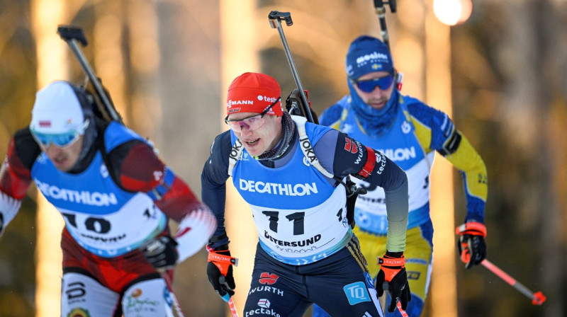 Benedikts Dolls (Nr. 11) un Andrejs Rastorgujevs (Nr. 10). Foto: Anders Wiklund/EPA/Scanpix