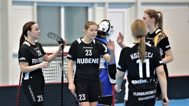 Kocēnu "Rubene" pēc kārtējā vārtu guvuma. Foto: Ritvars Raits, floorball.lv