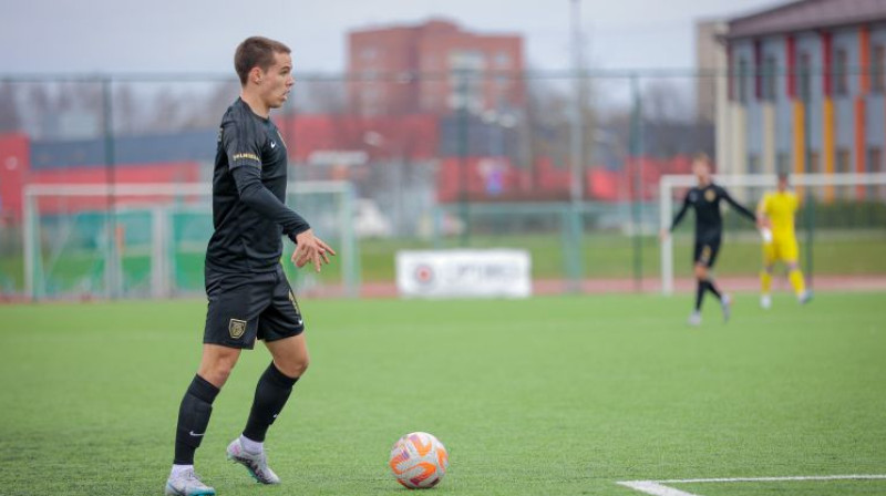 Renārs Varslavāns – jaunākais "Valmieras" lazaretes papildinājums. Foto: Jānis Līgats/Valmiera FC