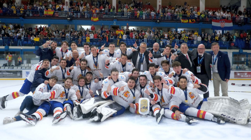 Spānijas hokeja valstsvienība. Foto: Rubén Lago/IIHF