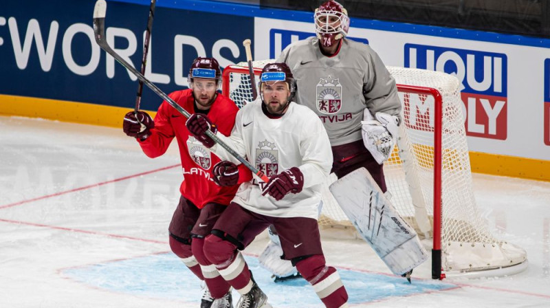 Uvis Balinskis, Roberts Bukarts un Ivars Punnenovs. Foto: Guntis Lazdāns/LHF