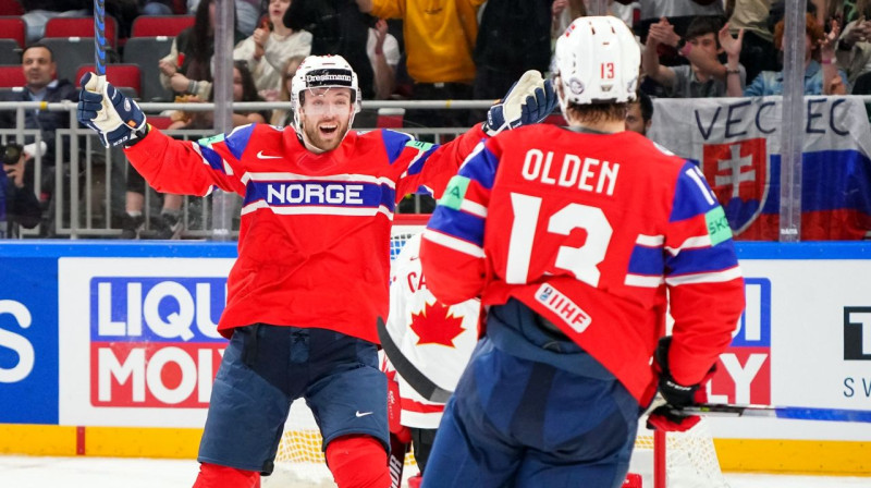 Norvēģijas valstsvienības hokejisti. Foto: IIHF