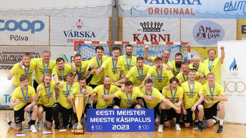 “Polva Serviti” komanda. Foto: Latvijas Handbola federācija.