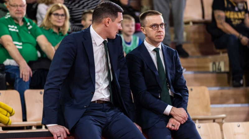 No kreisās: Pauļus Jankūns un Pauļus Motejūns. Foto: Zalgiris BC