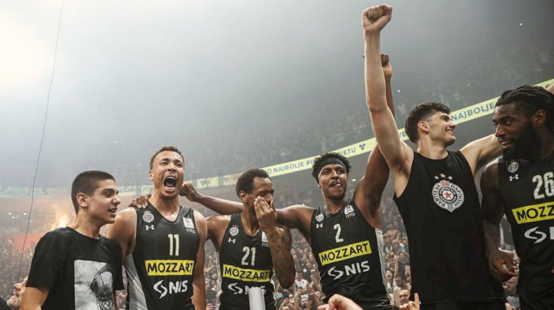 Belgradas "Partizan" basketbolisti pēc triumfa Adrijas līgā. Foto: KK Partizan