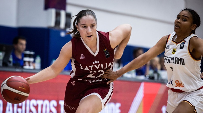 Latvijas U18 izlases kapteine Madara Šmite. Foto: FIBA