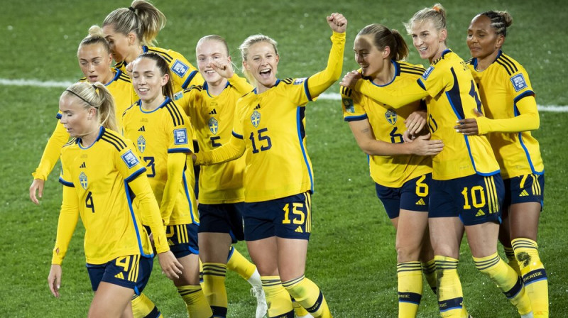 Zviedrijas futbolistes. Foto: ZUMAPRESS/Scanpix