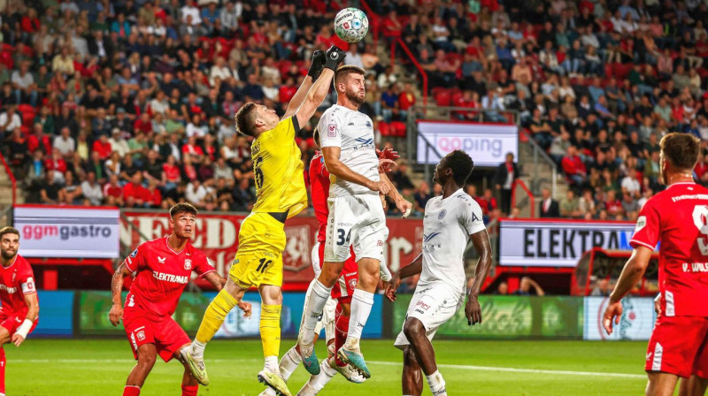 Nils Toms Puriņš un Antonijs Černomordijs. Foto: Vincent Jannink/AFP/Scanpix