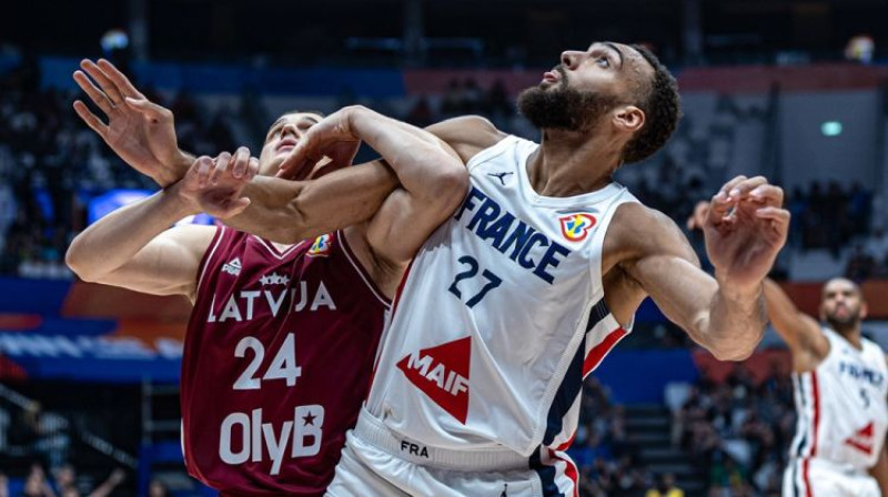 Andrejs Gražulis un Rudī Gobērs. Foto: FIBA