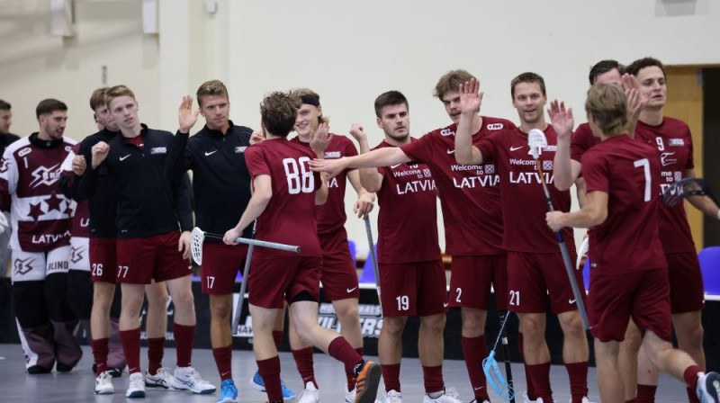 Latvijas vīriešu izlase florbolā. Foto: floorball.lv