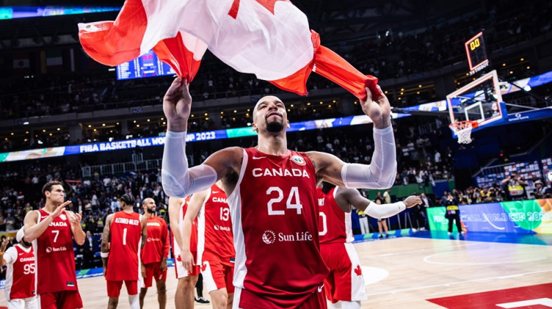 Bronzas spēlē 39 punktus guvušais Dilons Brukss. Foto: FIBA