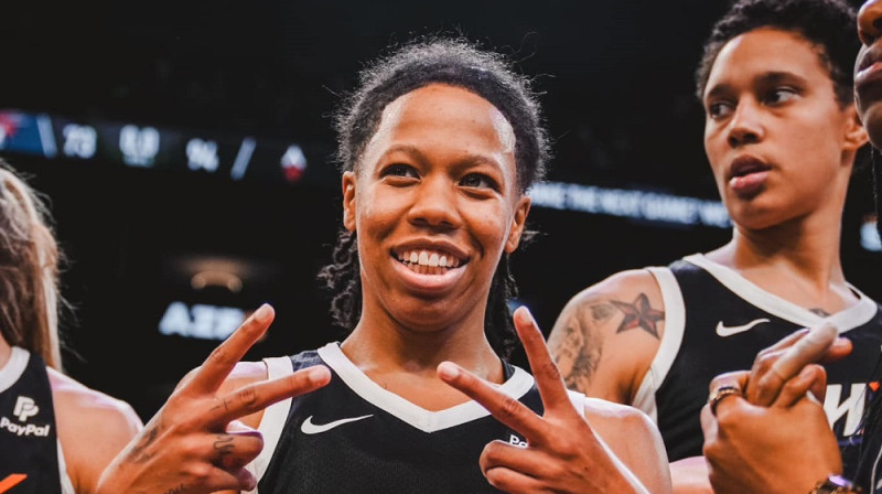 Šaga Satone un Britnija Grainere 2023. gada 8. septembrī. Foto: Phoenix Mercury